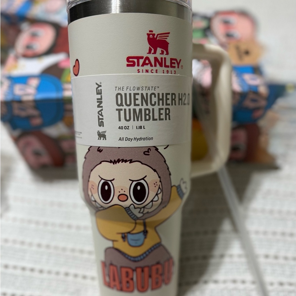 Stanley Quencher H2.0 Tumbler with Cartoon Characters